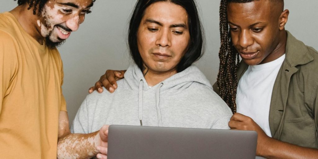 Free Online Computer Courses for Beginners to Build Career Ready Digital Skills