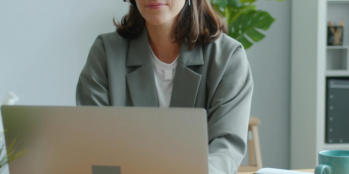 This guide explains why professional certifications—especially Google Career Certificates—matter for career growth in 2026 and walks you through the options, pl...